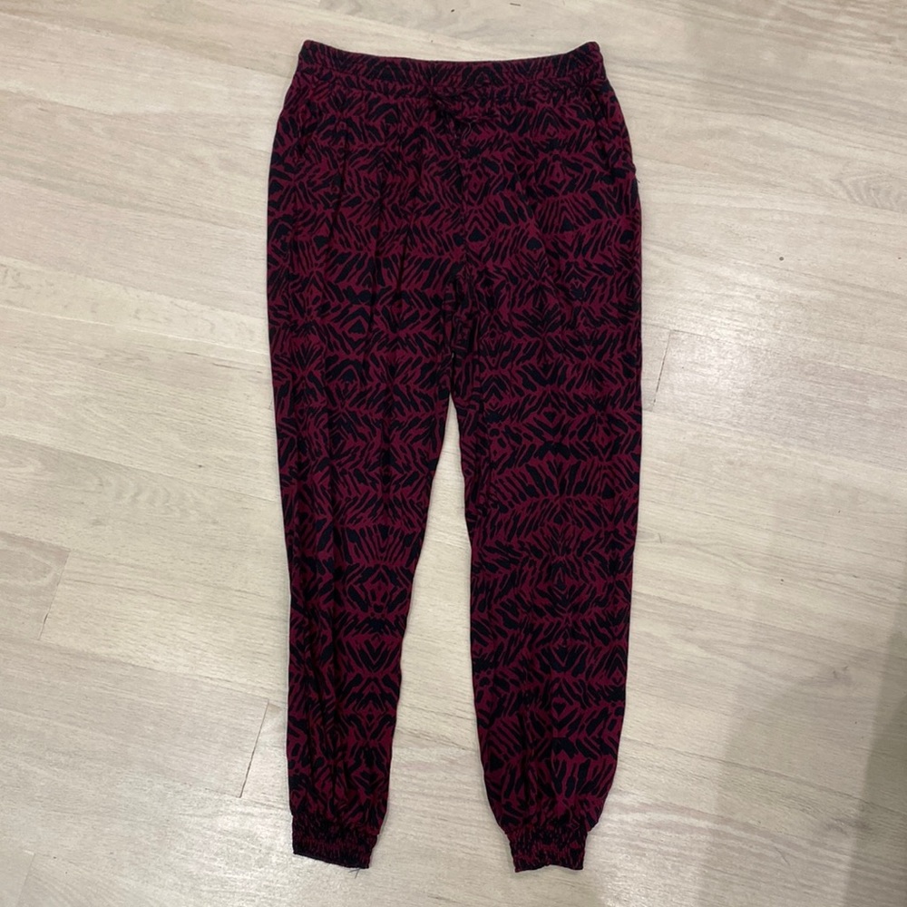 Garage Flowy Print Joggers - Small